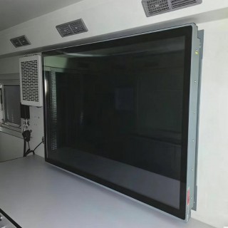 IPM-550 55"加固显示器